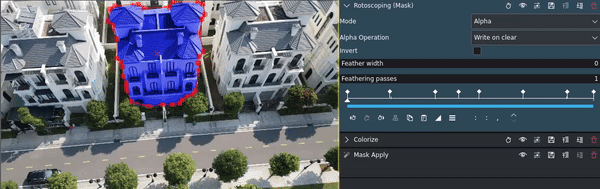 ../../_images/transitions_and_compositions-masking-rotoscoping_2.gif